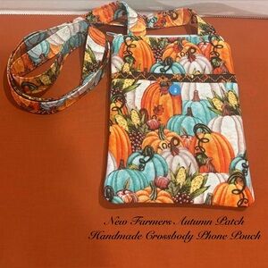 NEW FARMERS PUMPKIN PATCH HANDMADE CROSSBODY PHONE POUCH
